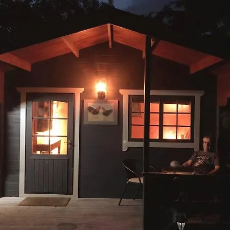 Apartamento Unique Tiny House Near 3 Peaks - The Zedshed